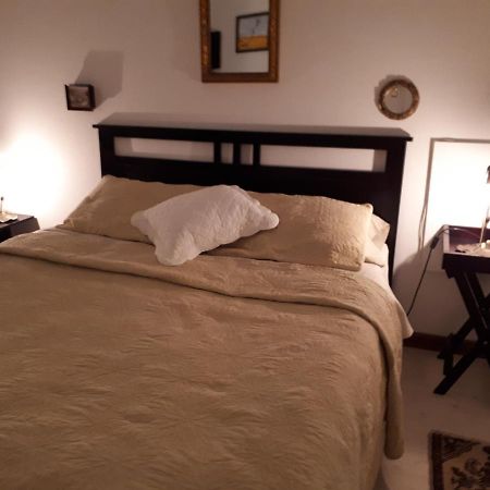 Hotel A La Fugue à Upington Extérieur photo