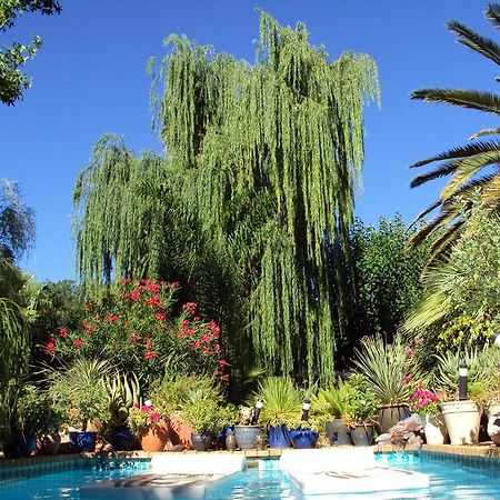Hotel A La Fugue à Upington Extérieur photo