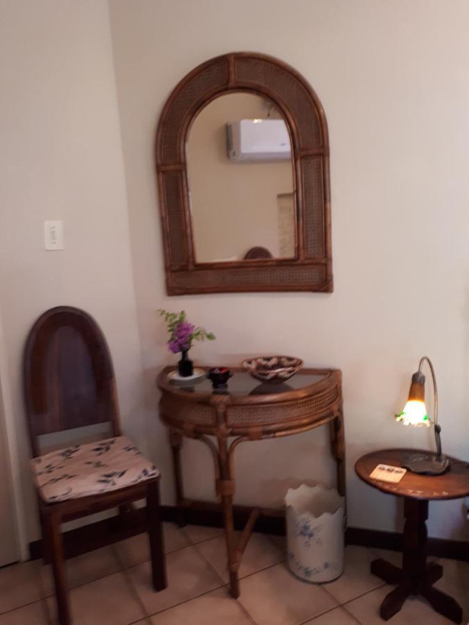 Hotel A La Fugue à Upington Extérieur photo