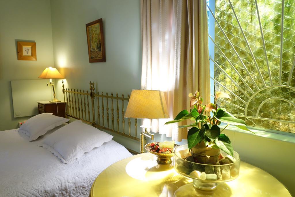 Hotel A La Fugue à Upington Extérieur photo