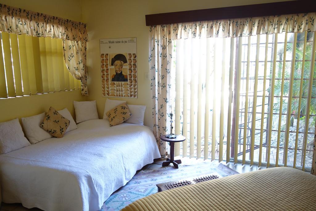 Hotel A La Fugue à Upington Extérieur photo